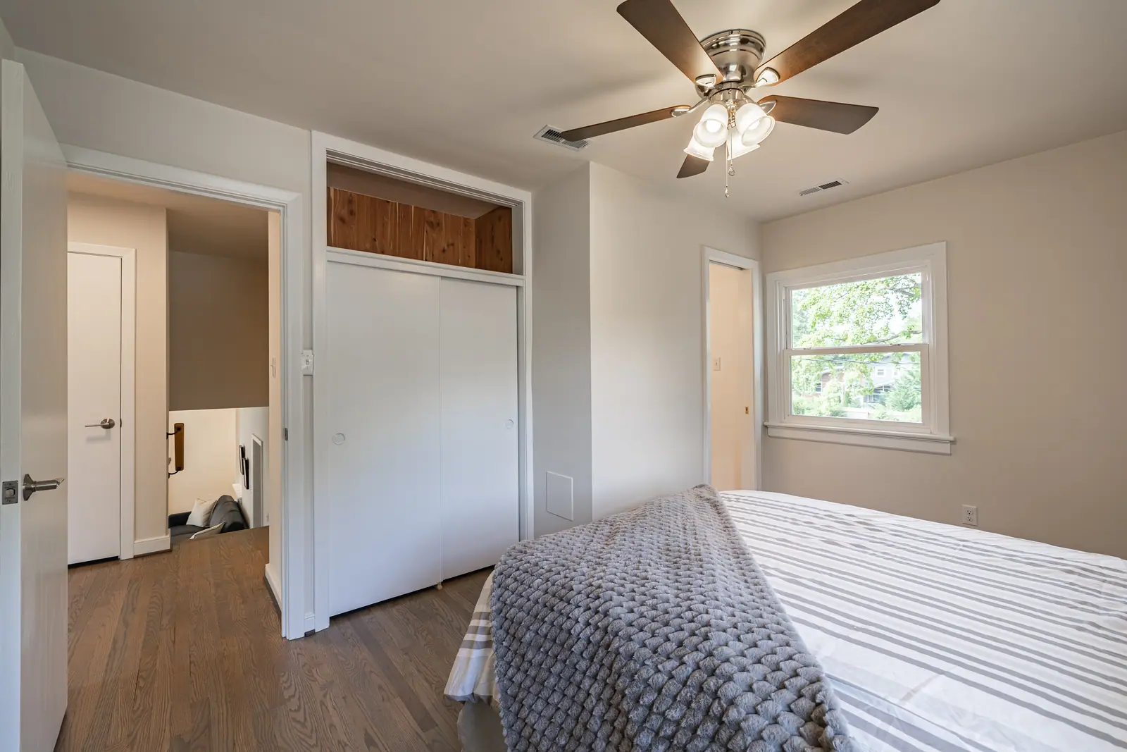 8006 Anoka Rd — bedroom