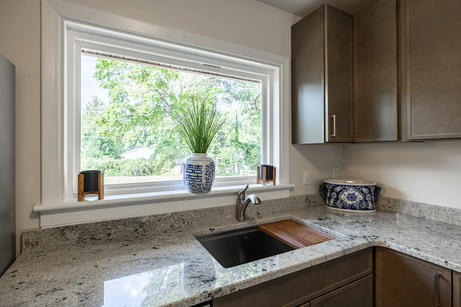 8006 Anoka Rd — kitchen sink with garden window
