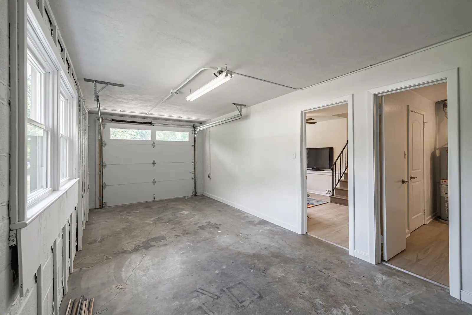 8006 Anoka Rd — attached one-car garage