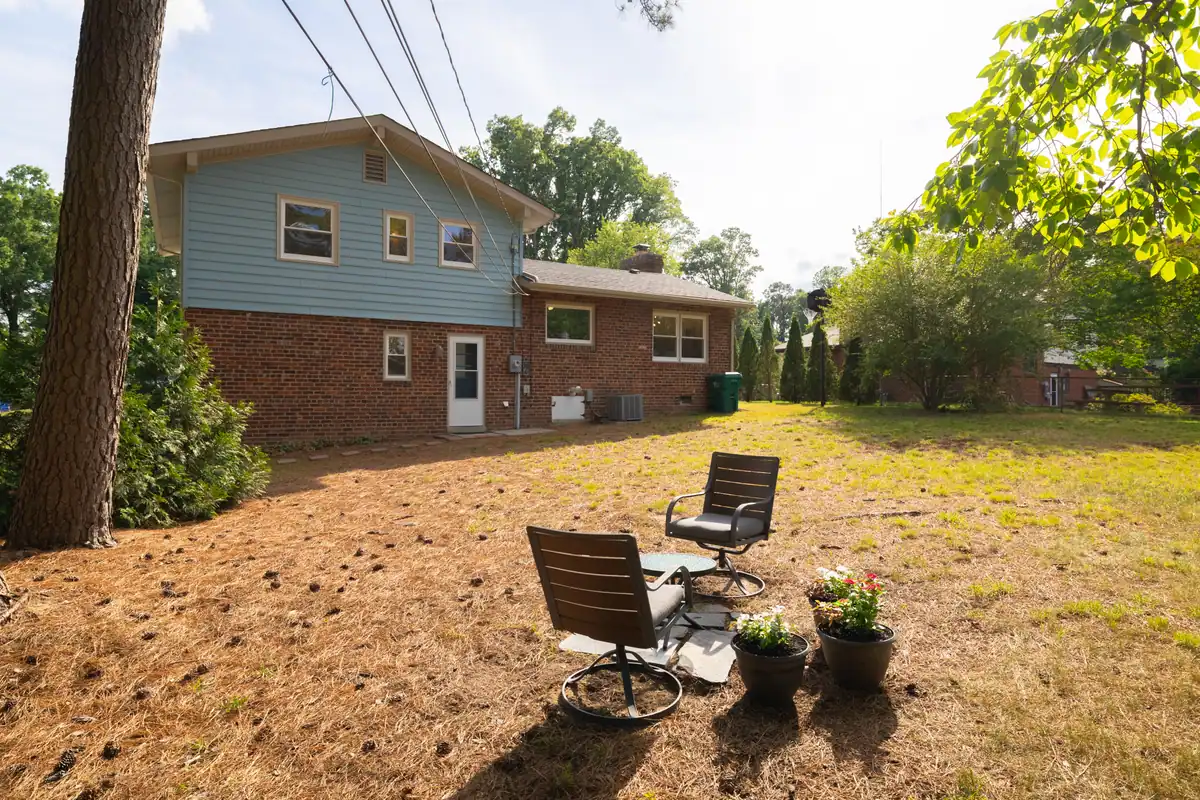 8006 Anoka Rd — backyard patio seating